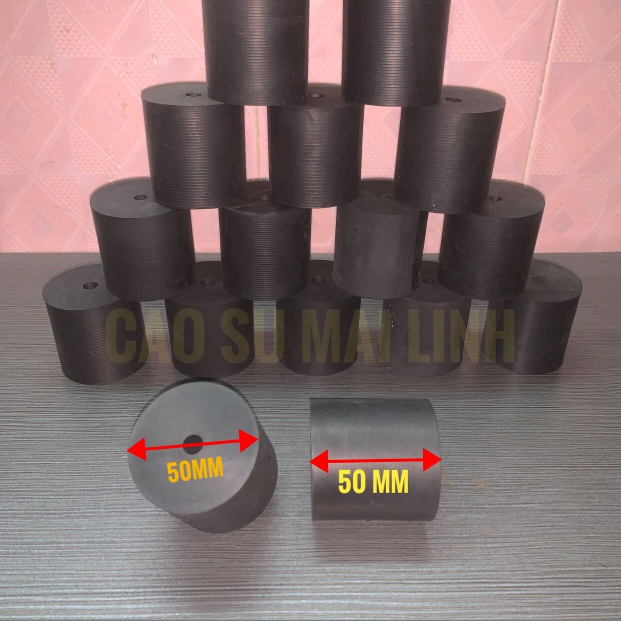 4 Cục cao su chống rung, Cao su kê chân máy, Cao su giảm chấn phi 50 cao 50 (mm)