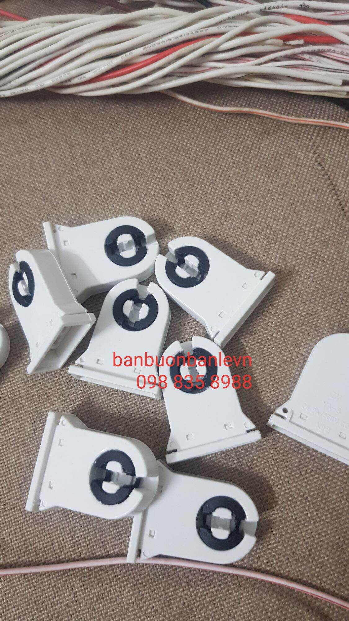 Đầu đèn đơn có dây thay máng đèn 0,6m, 1,2m