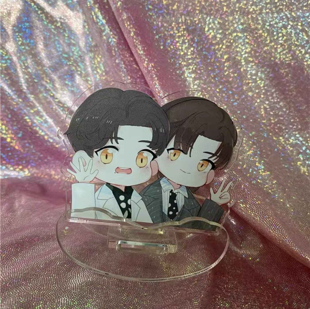 Standee lắc lư Tiêu Chiến Vương Nhất Bác