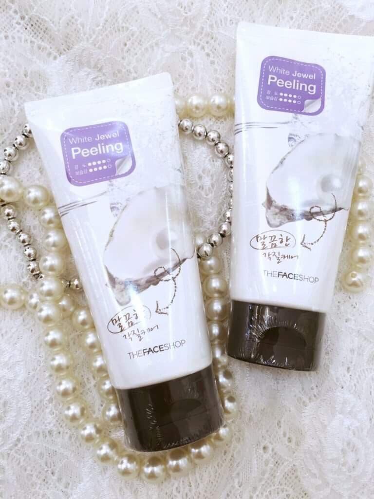 Tẩy da chết ngọc trai The Face Shop