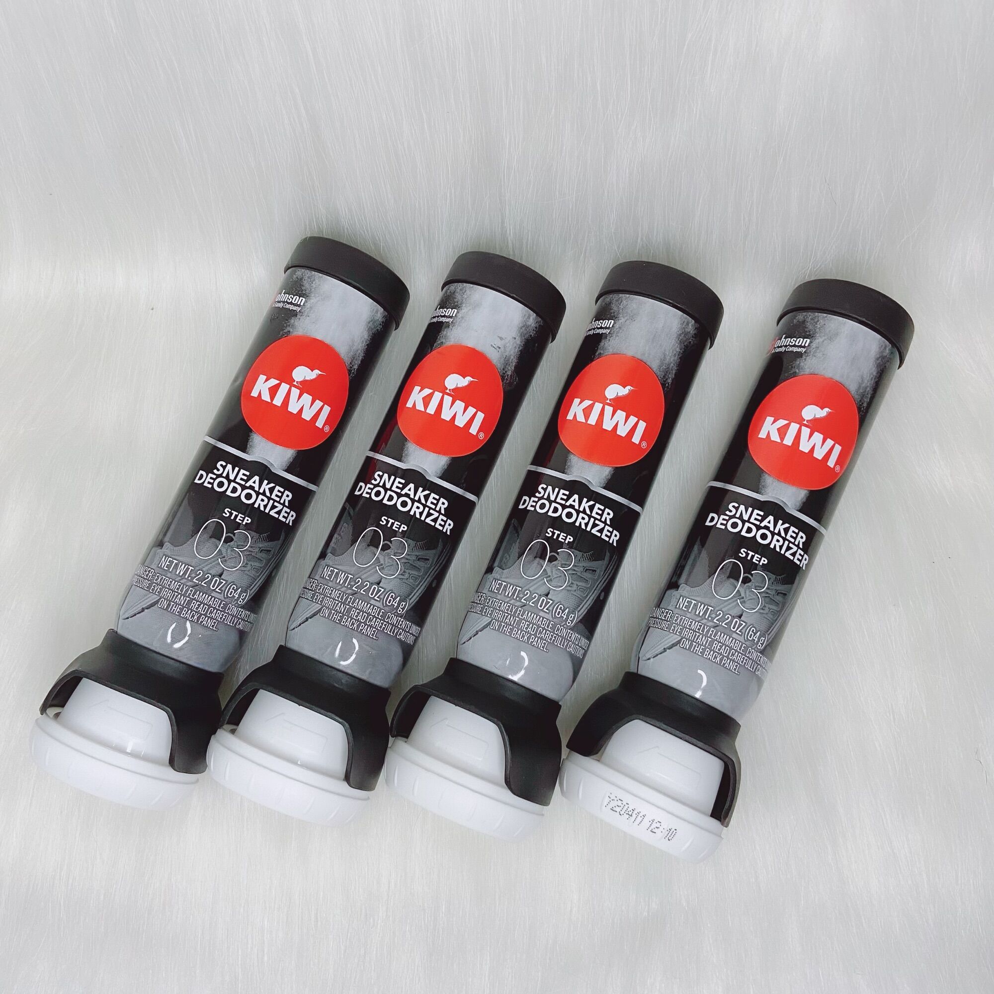 Xịt Khử Mùi Giày KIWI (bản Mỹ 🇺🇸)