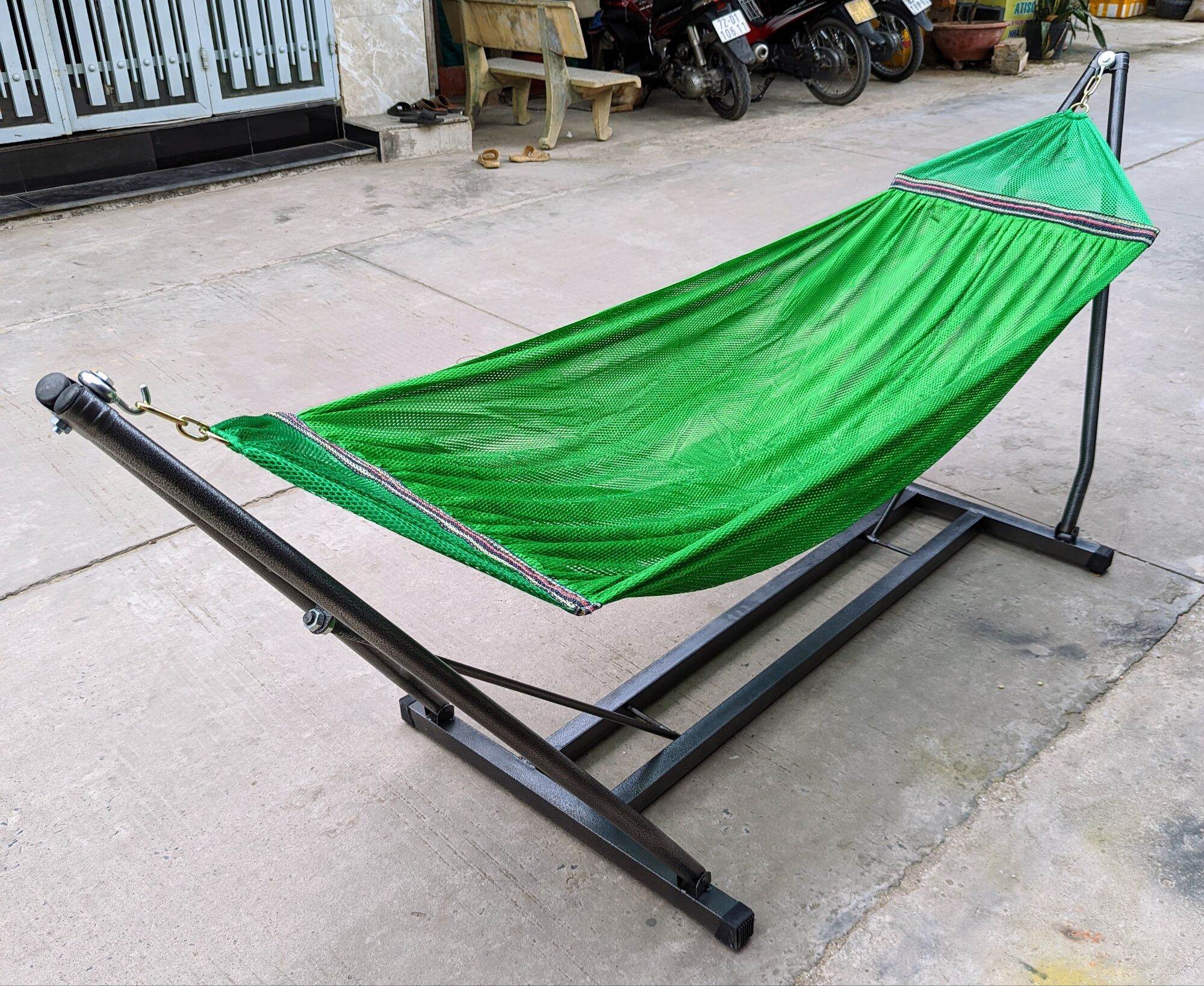 Giá Võng Vuông Phi 40 ( Khung Thép Dày )