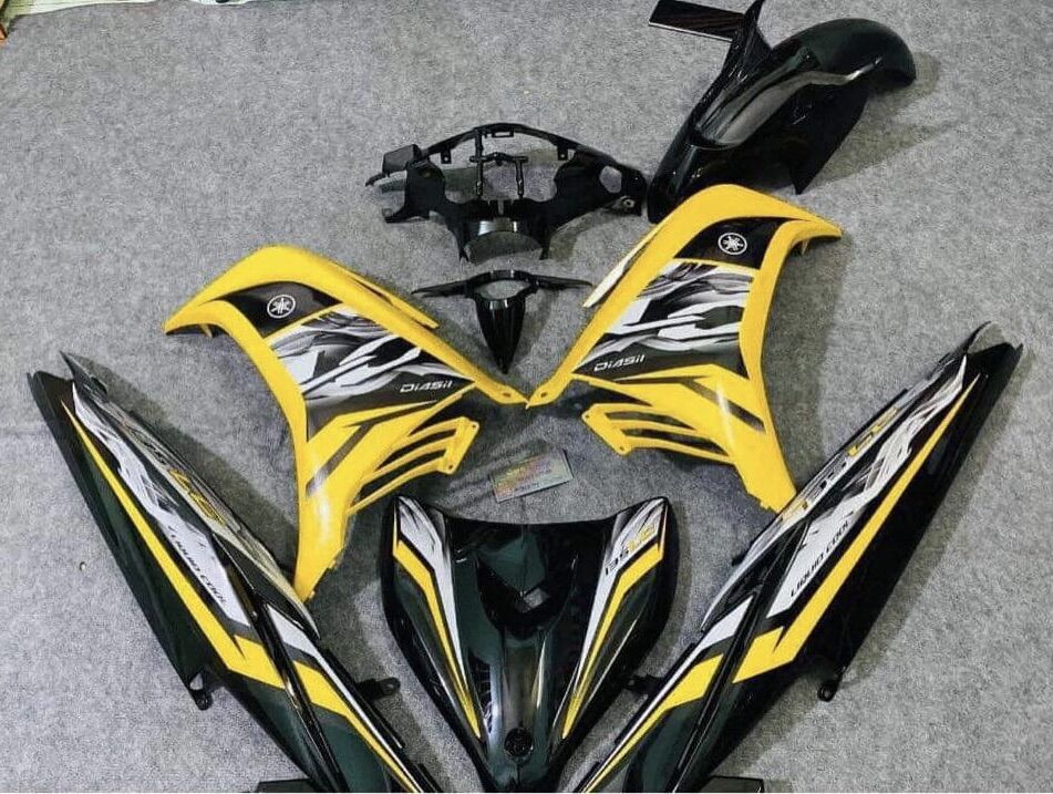 Dàn áo Ex 135 vàng đen tặng tem