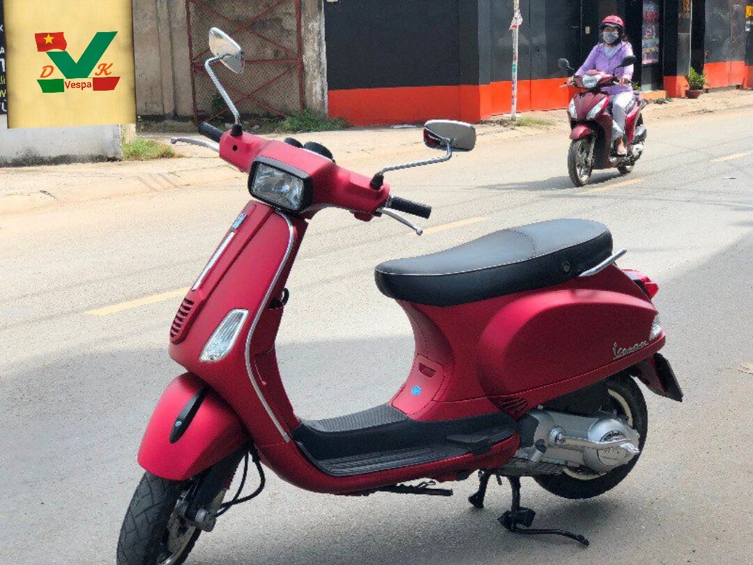 má phanh sau vespa