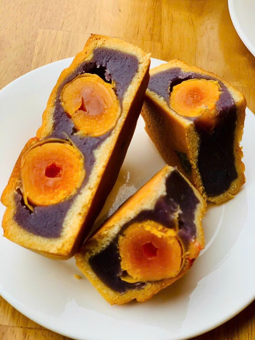 Bánh trung thu Tân Dân Lợi