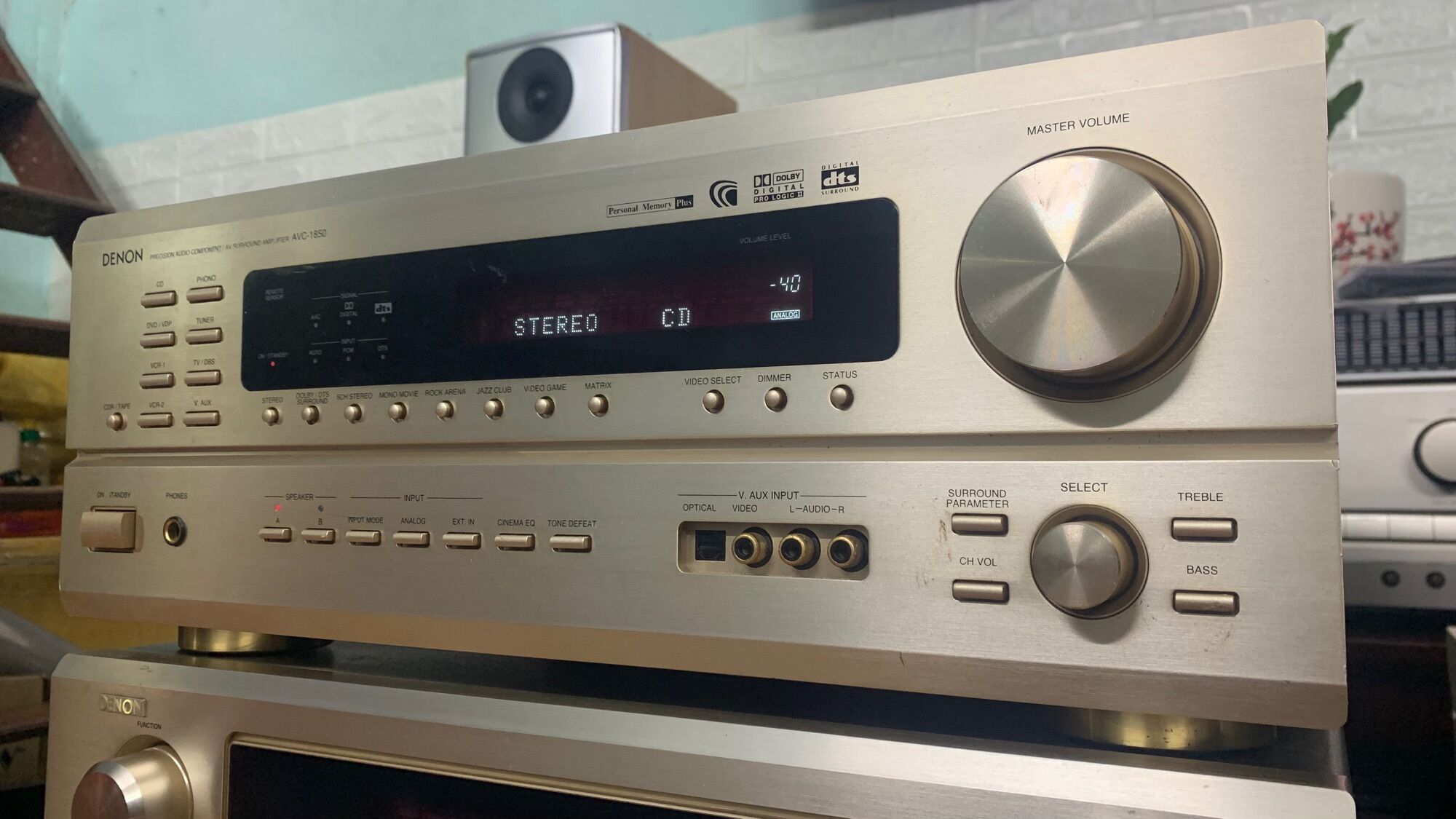 Amply Denon AVC-1850