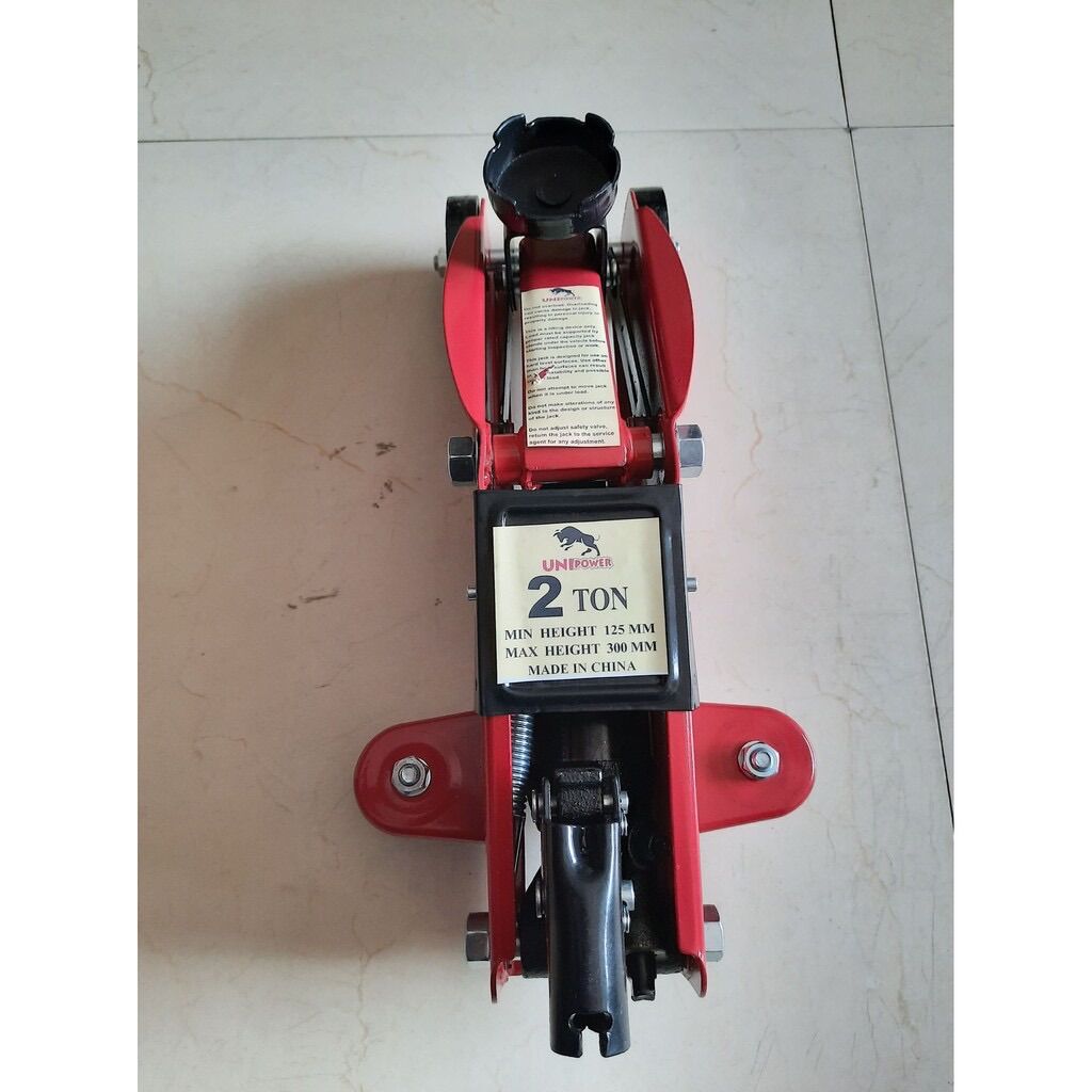đội lưng thủy lực 2 tấn cá sấu