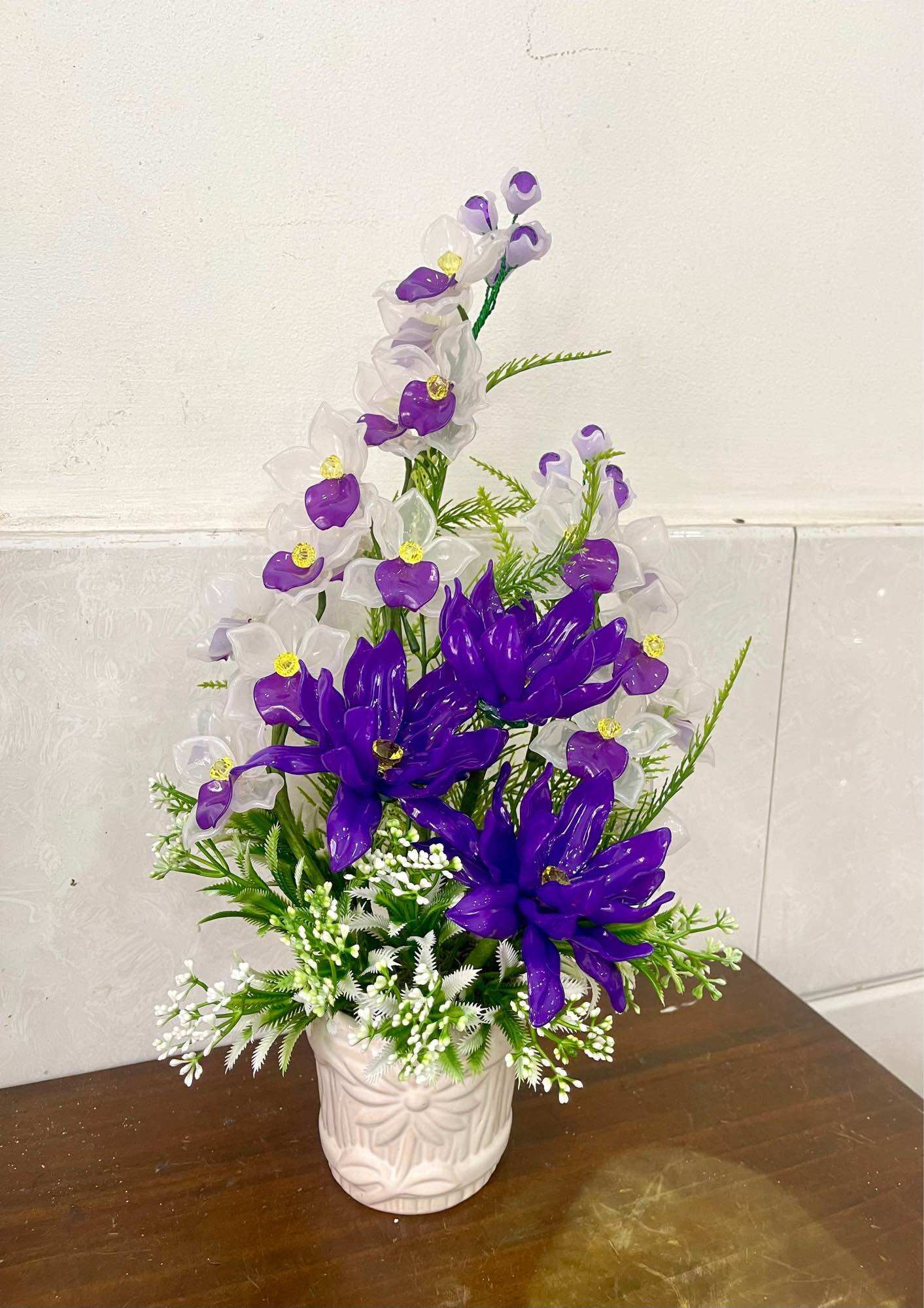 Chậu hoa pha lê cao 40cm ngang 20cm