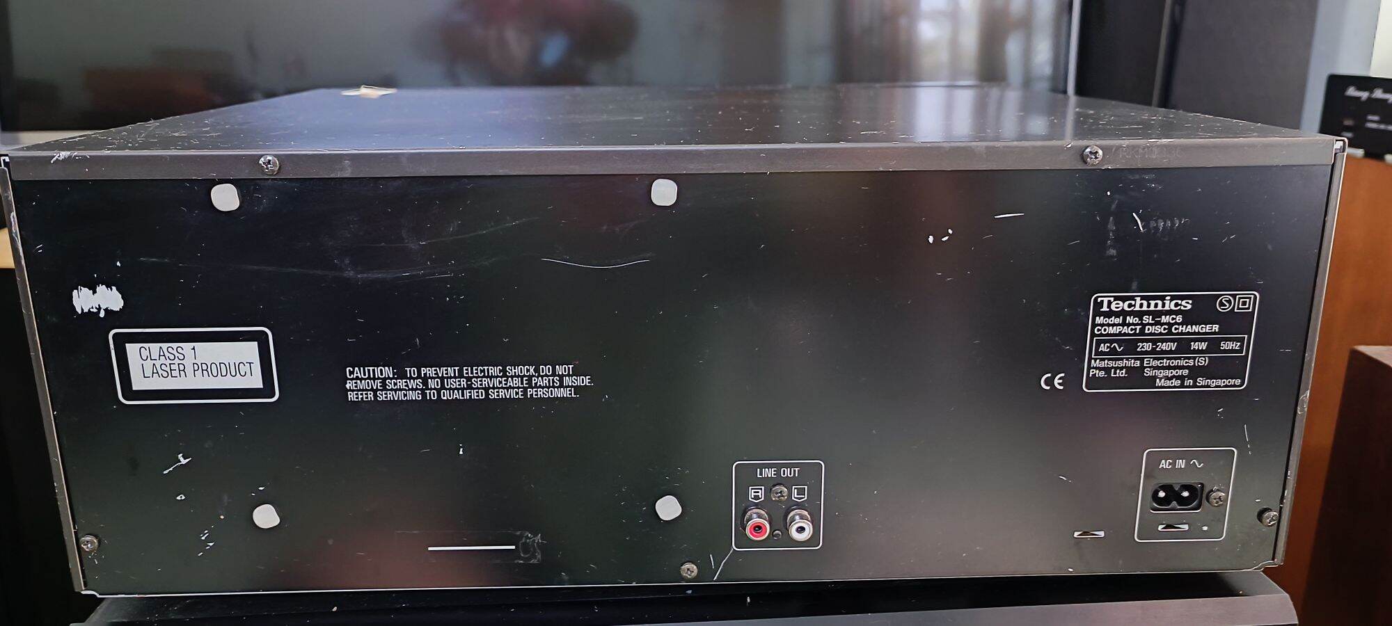 Đầu CD player technics size lớn học đĩa đựng 110 đĩa