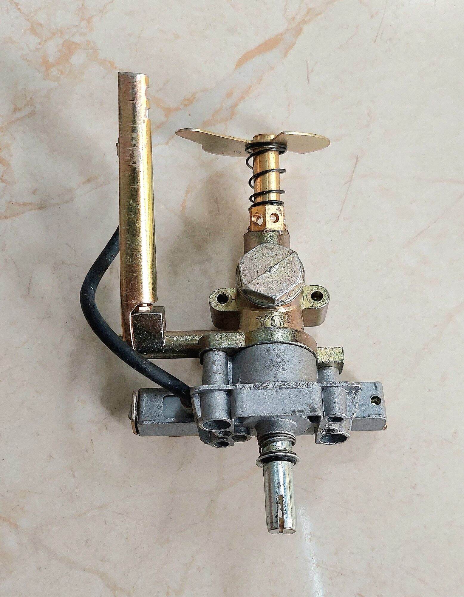 Cụm đánh lửa bếp G A S công nghiệp gia đình loại tốt