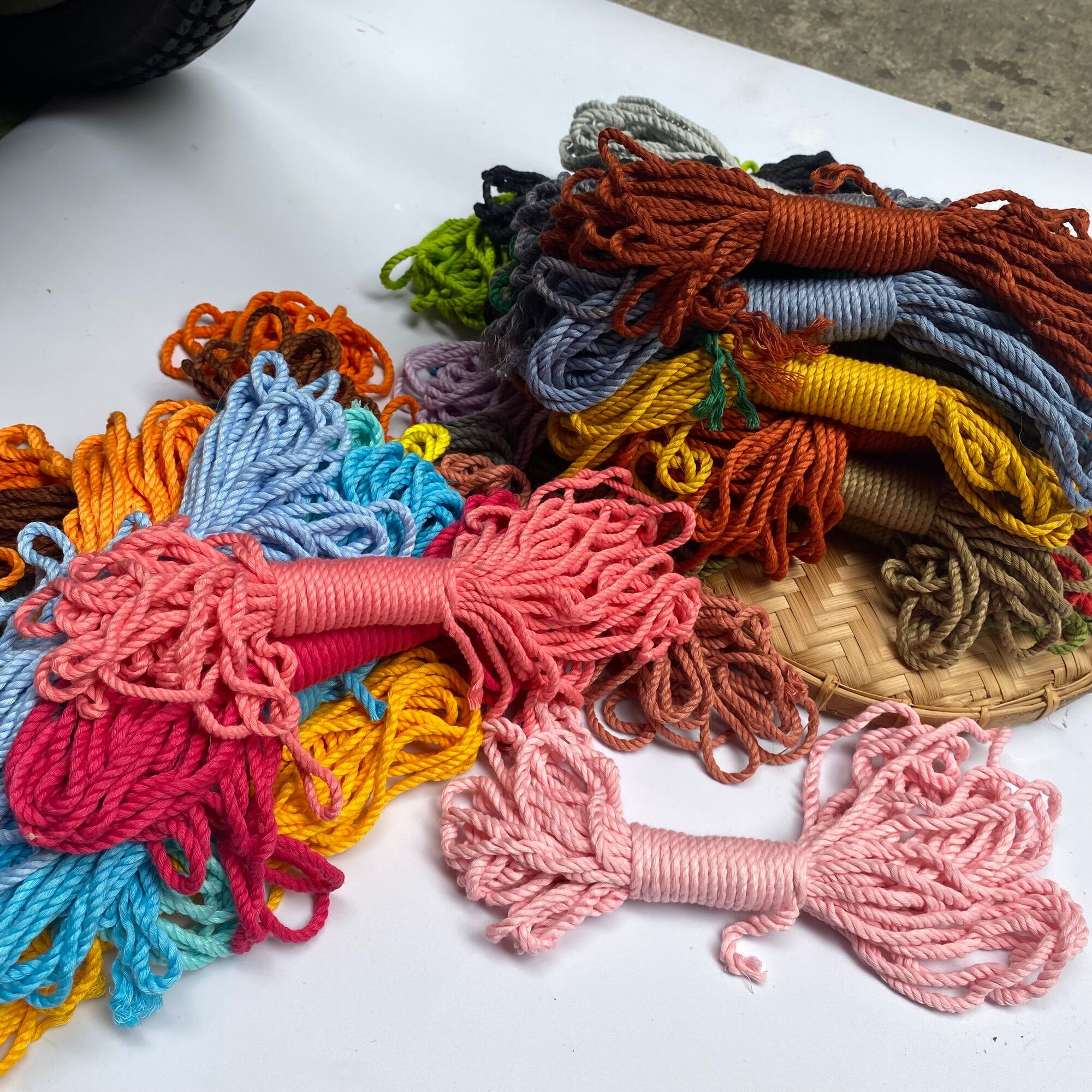 10mét Dây Thừng macrame xoắn 3mm đủ màu
