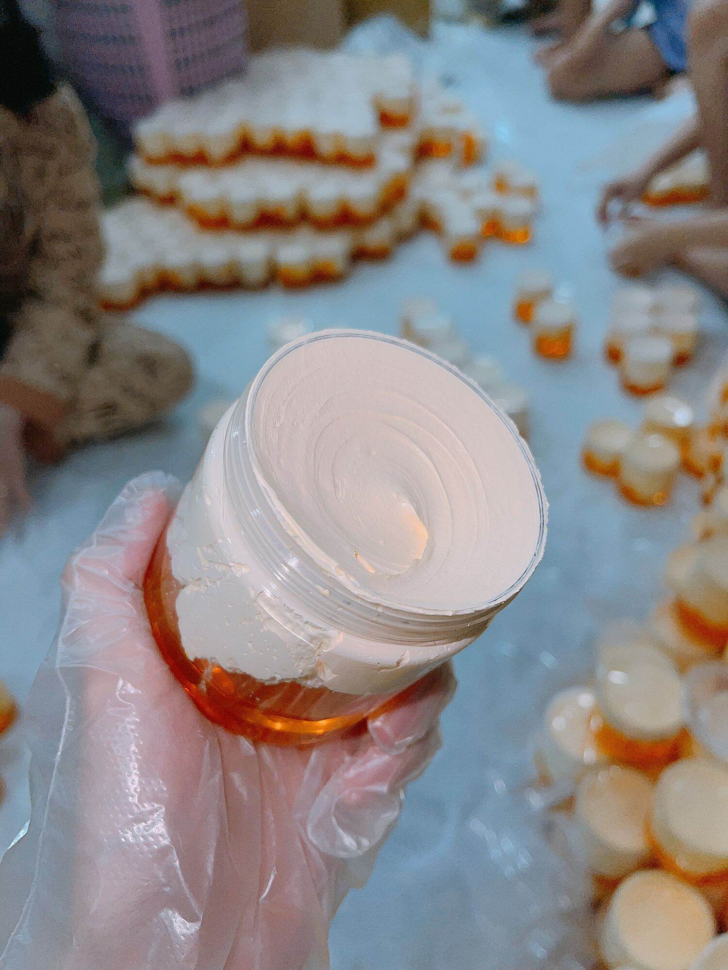 Body cốt mạnh đánh bay da đen lì