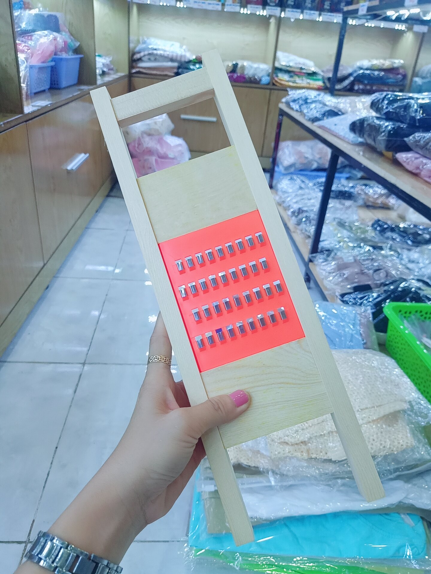 BÀO ĐU ĐỦ THÁI LAN