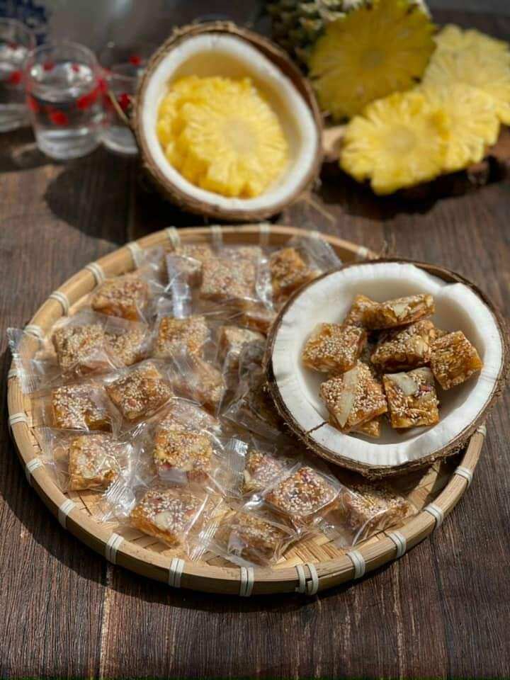 Mứt khóm dừa non dẻo viên 500g