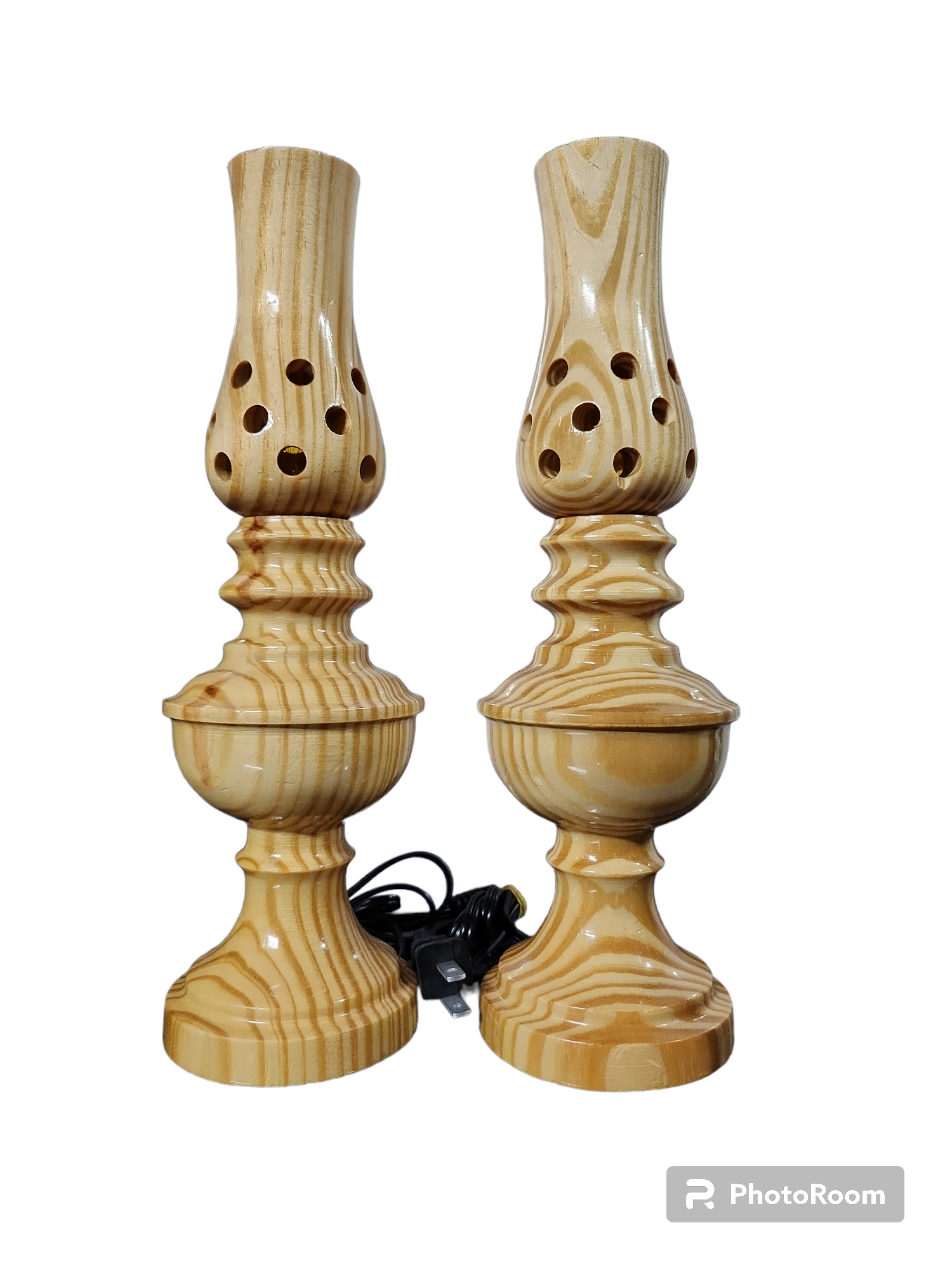 Đèn gỗ bàn thờ lớn (sồi, thông,gõ)cao 29cm