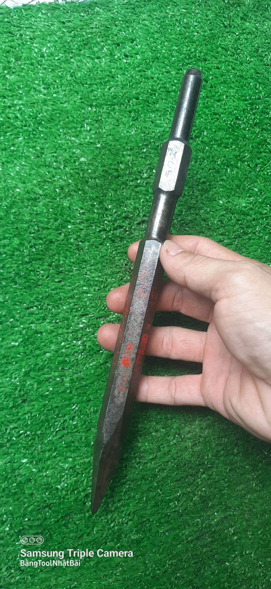 Đục dẹt BAKUMA máy 17li nhật bãi