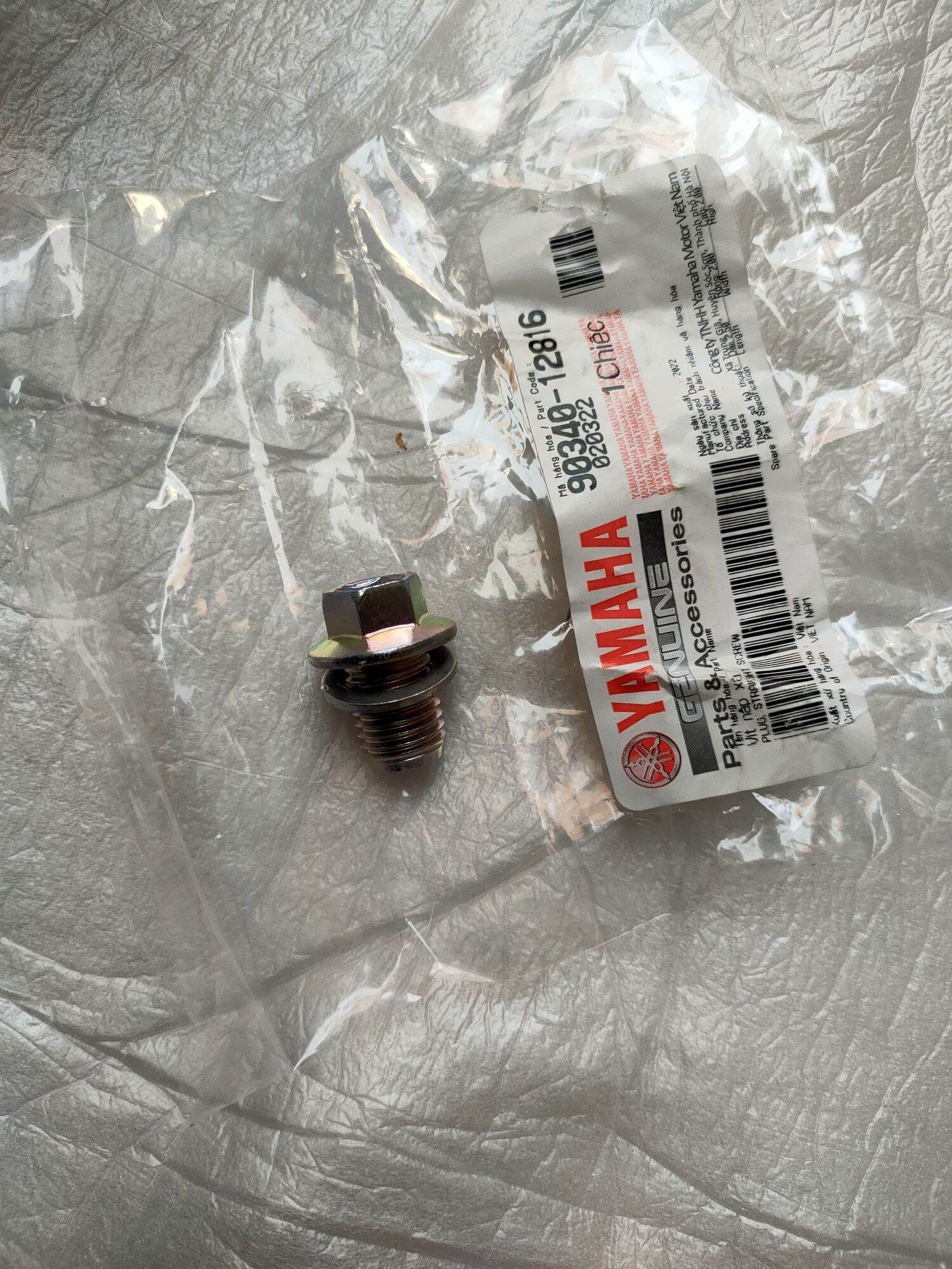 Ốc xả nhớt zin Yamaha Jupiter V/Sirius