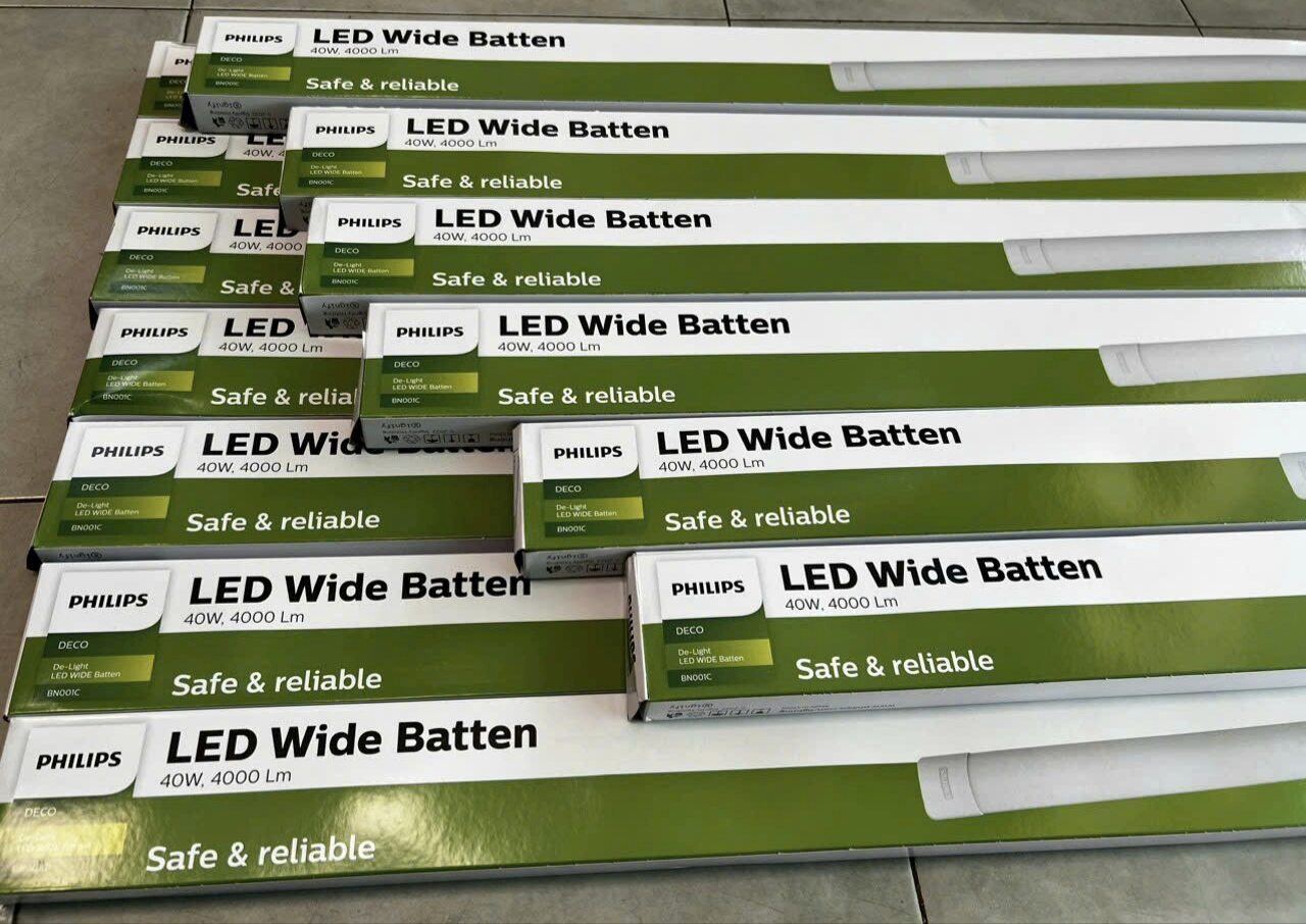ĐÈN LED BÁN NGUYỆT 40W PHILIPS