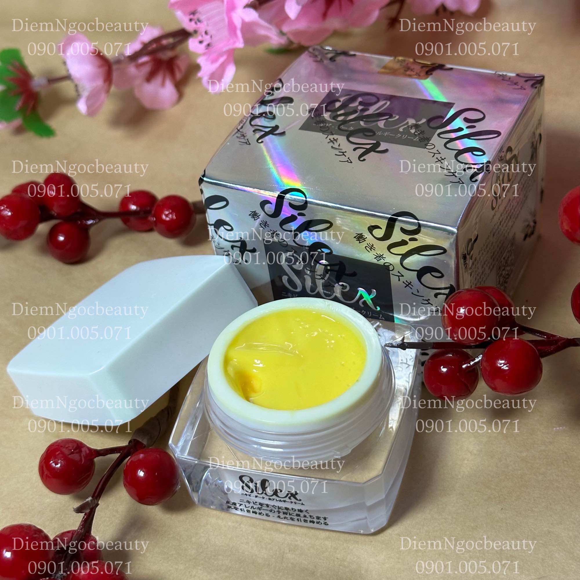 Kem Giảm Mụn Mờ Thâm Silex Nhật Bản 20g