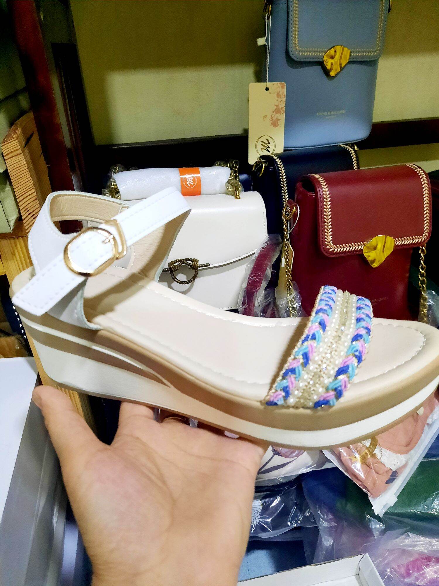 Giày Sadanl Đế Xuồng (Siêu Nhẹ)
