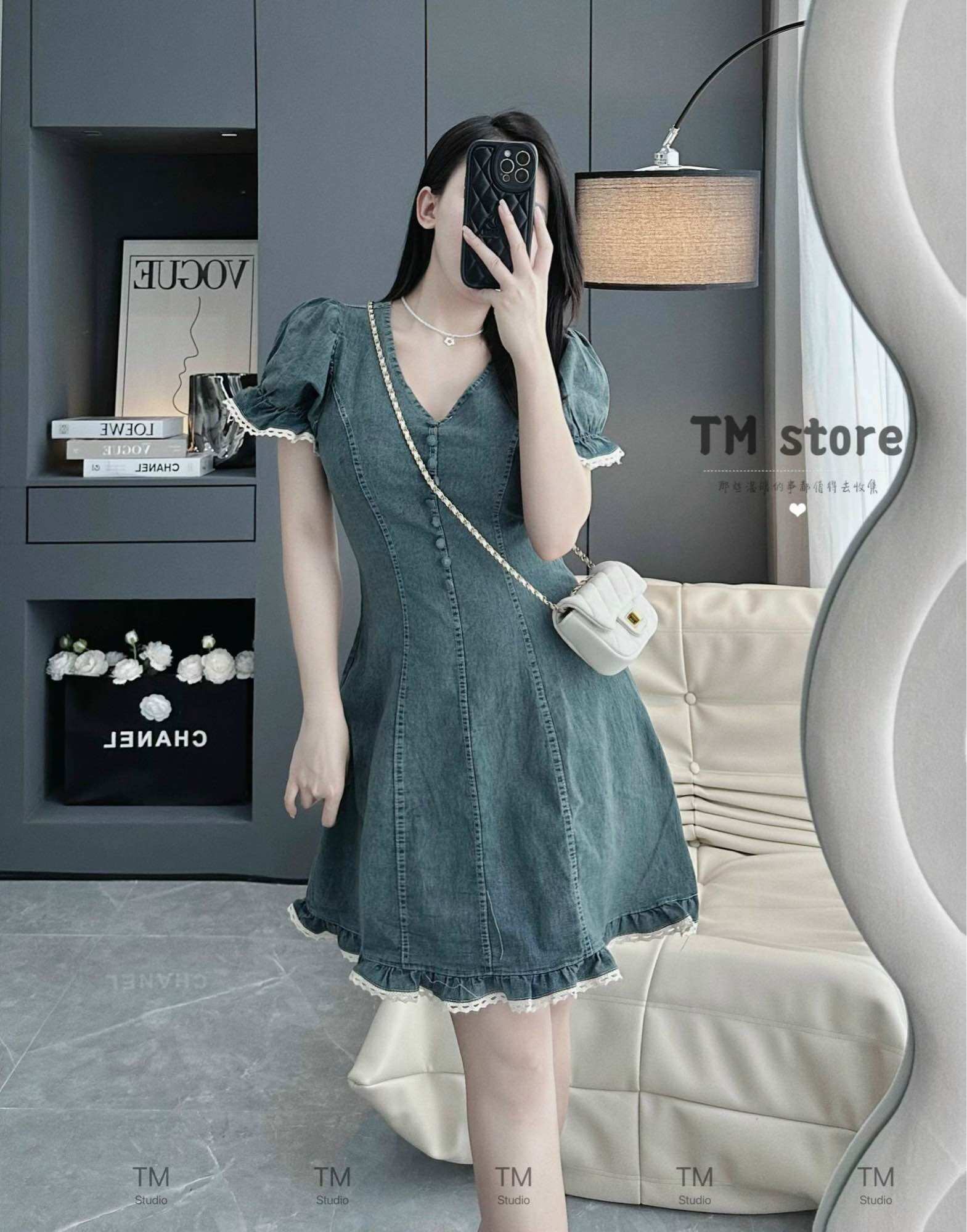 Váy đầm jean viền ren