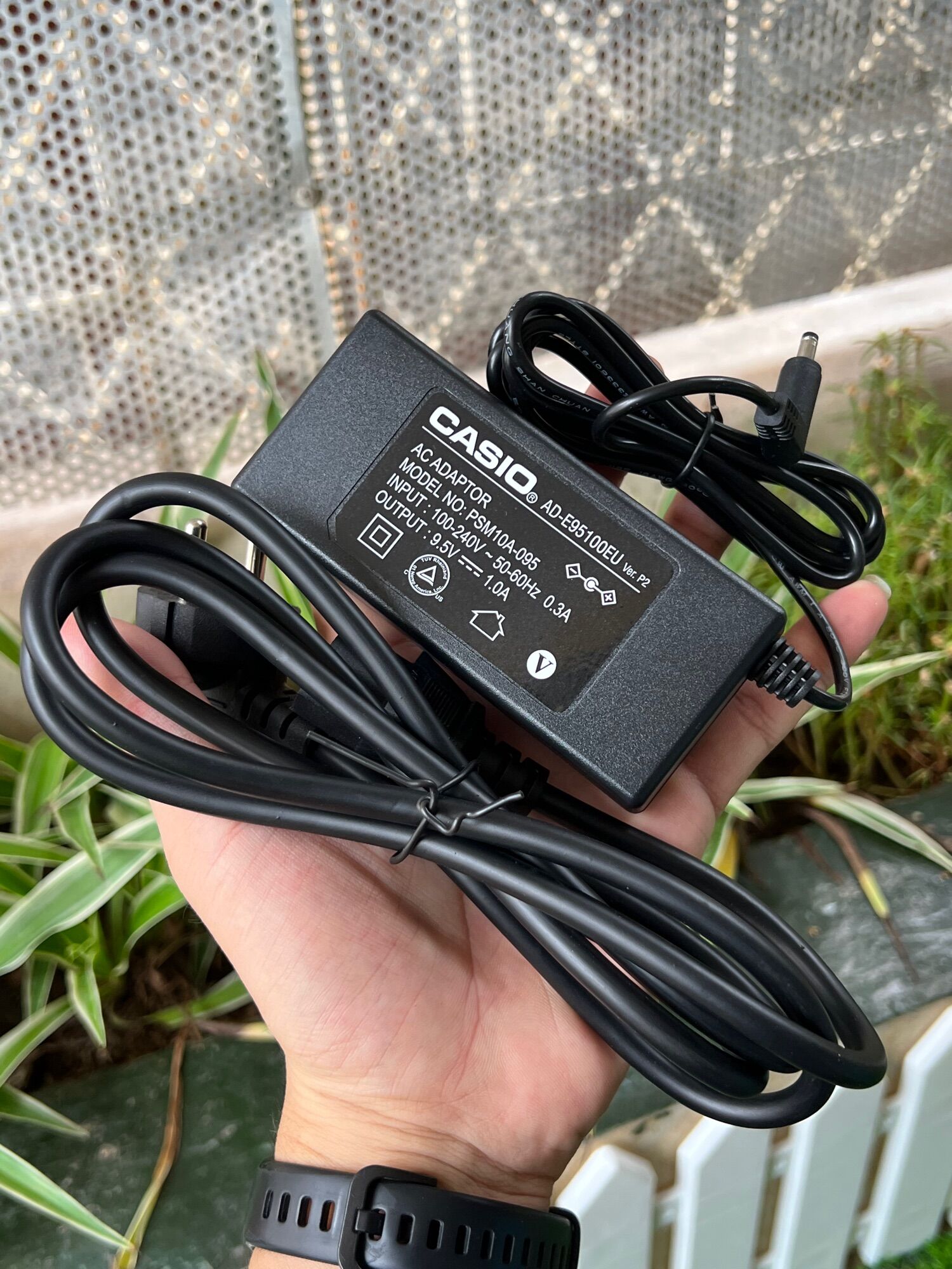 Bộ đổi nguồn 9.5v cho đàn casio wk-225 wk-220