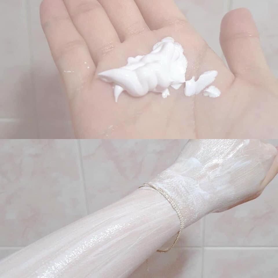 Sữa Tắm Truyền Trắng Luvstar
