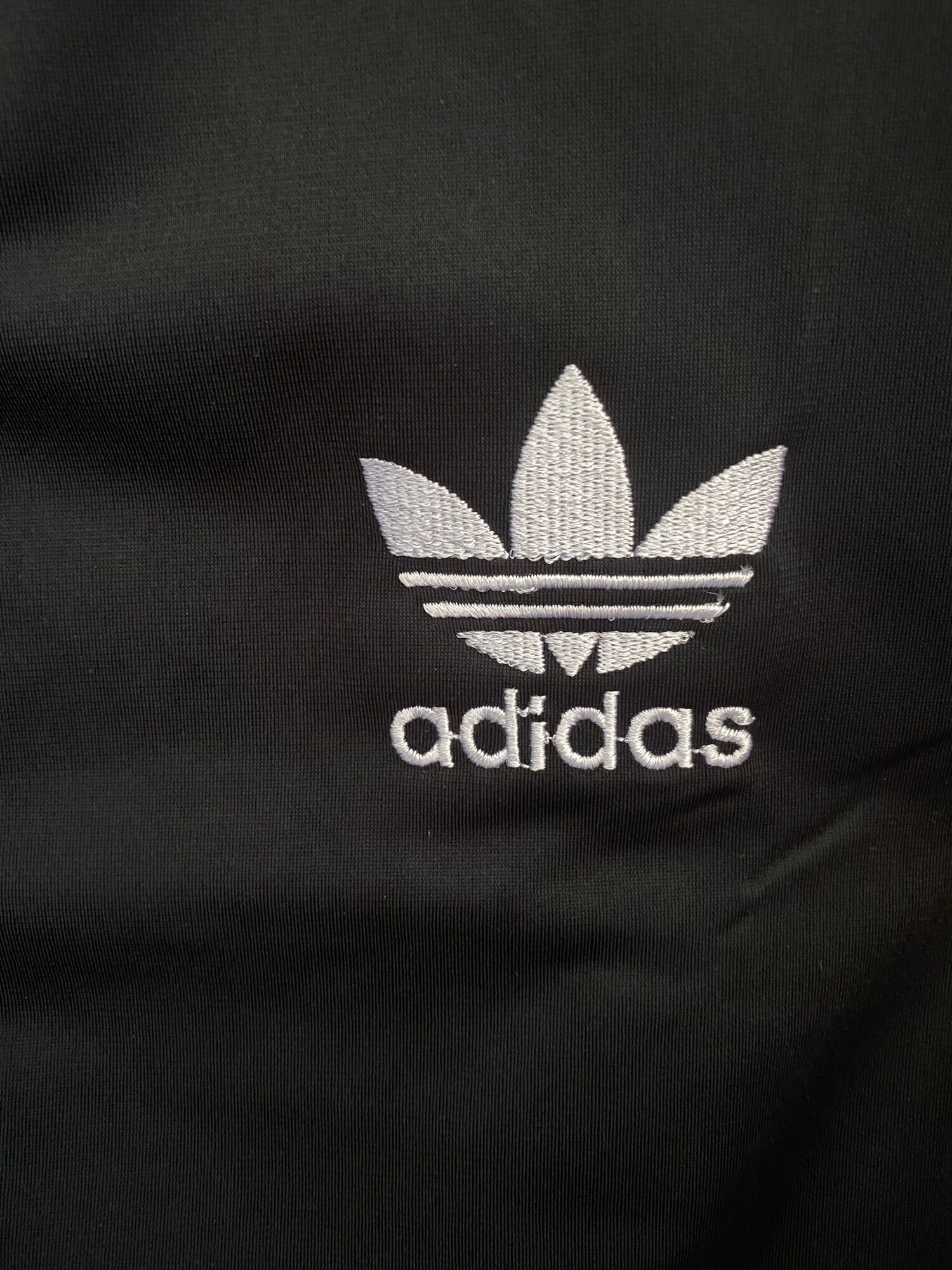 [3-5/8 Hoàn Tiền 25%]Áo Khoác Adidass Track Jacket lót lưới chuẩn Auth