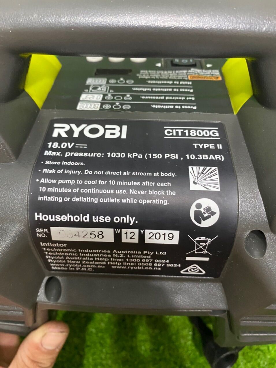 [HCM]Bơm Hơi Bin Ryobj