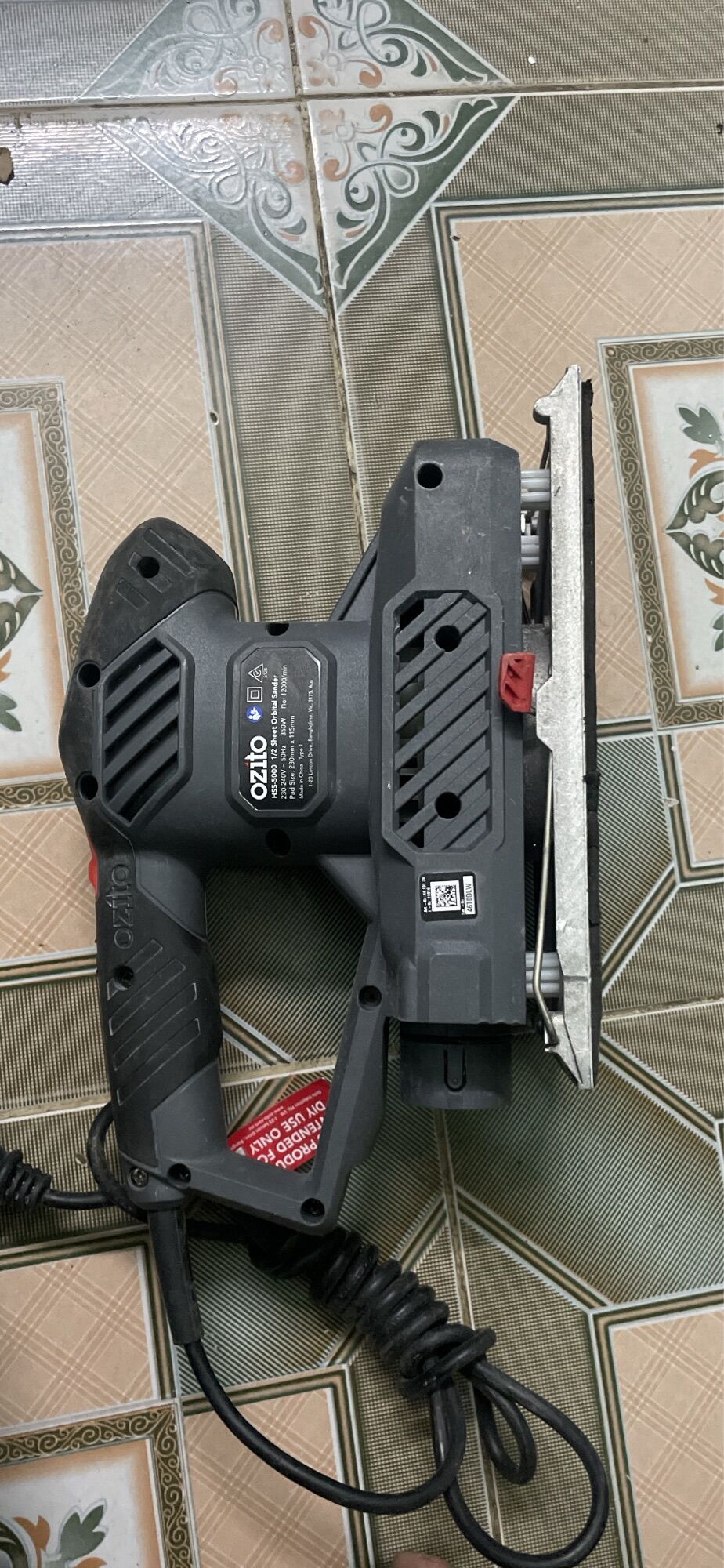 Máy chà nhám rung ozito hss-5000