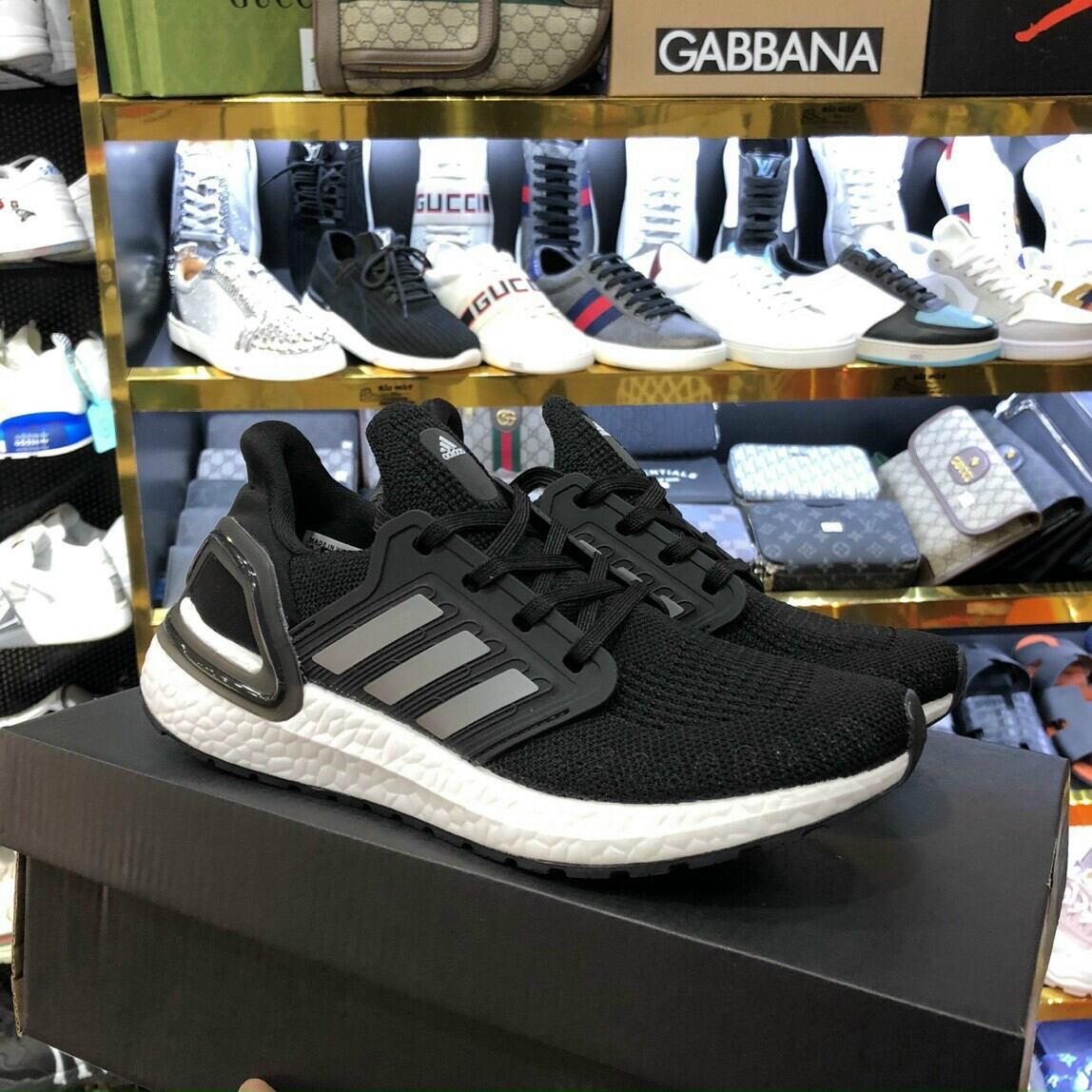 Giày thể theo Ultraboost 6.0 gồm 9 màu