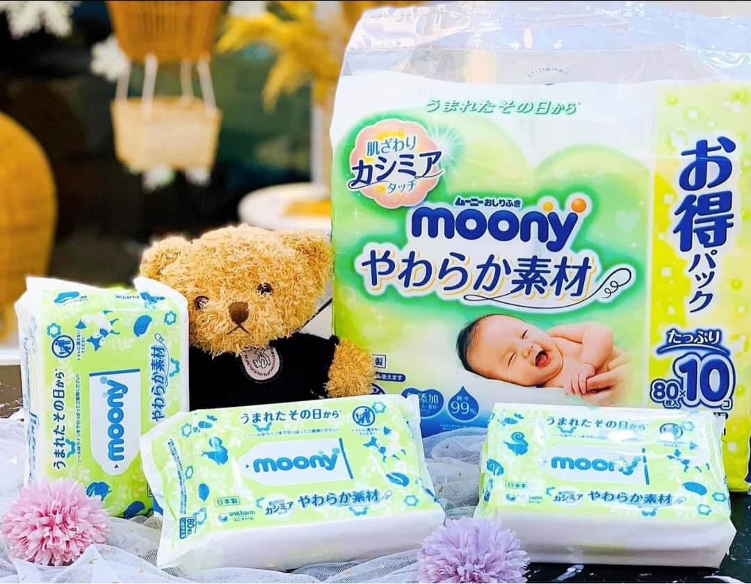 Combo 8 gói khăn ướt moony nội địa 640 tờ