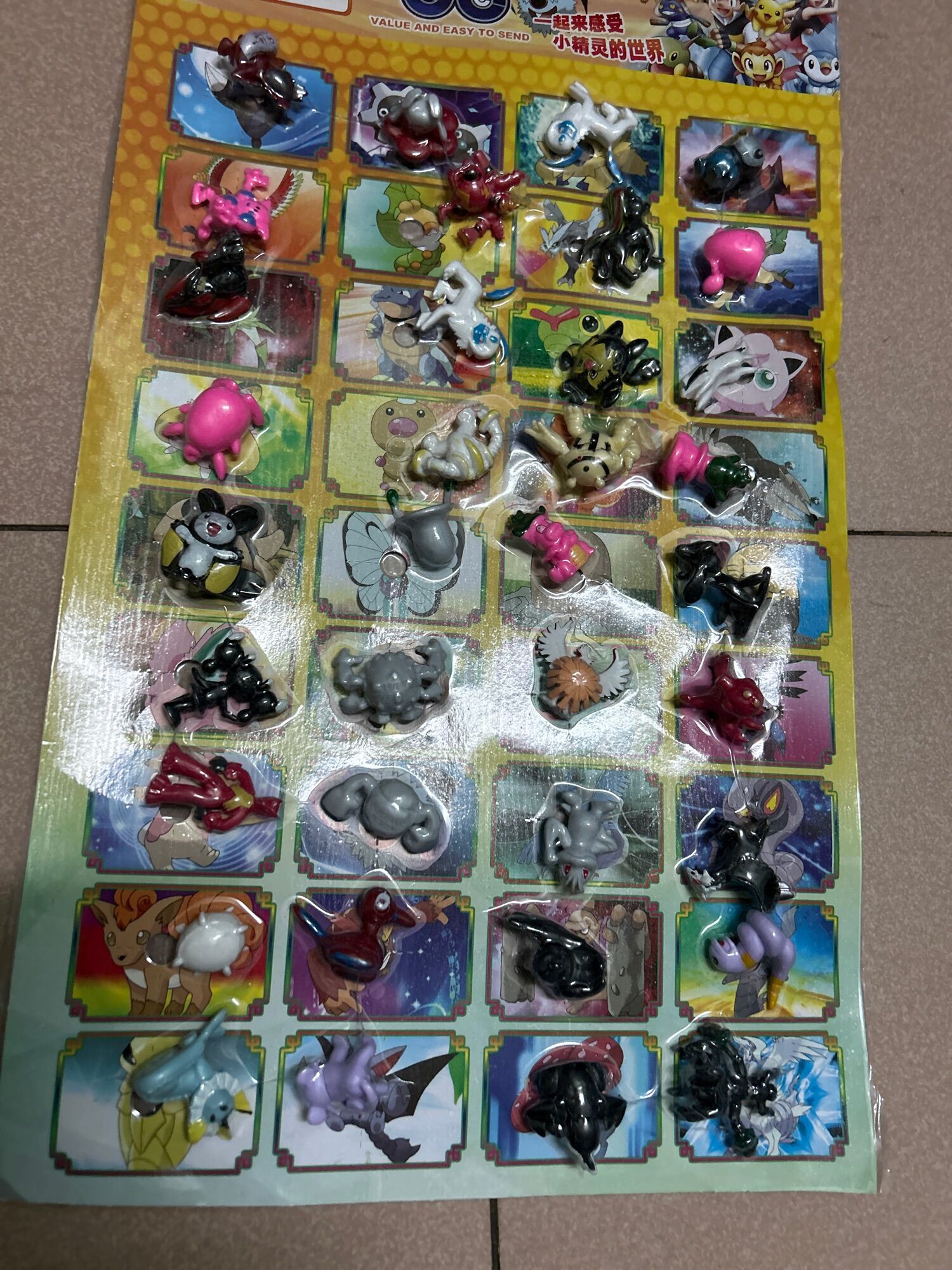[HCM]Vỉ thú Pokemon 24c lớn 36c nhỏ random