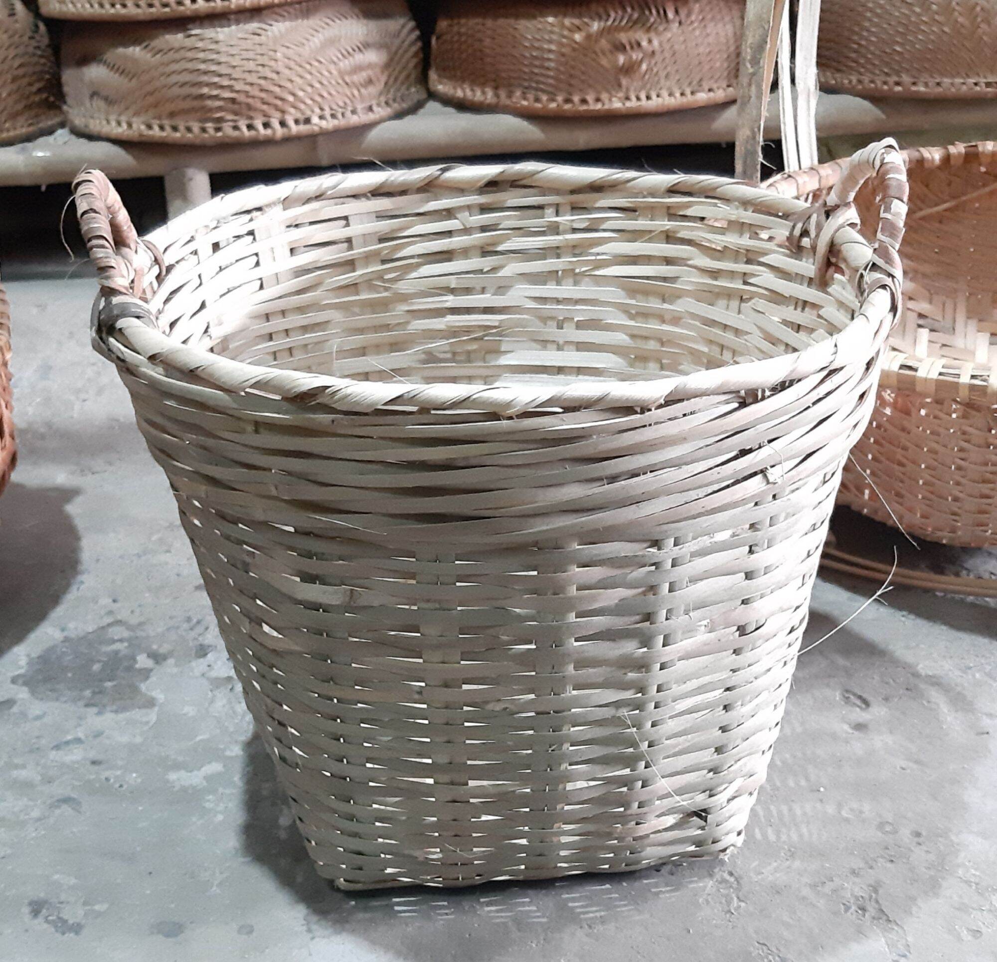 Cần xé ,giỏ tre