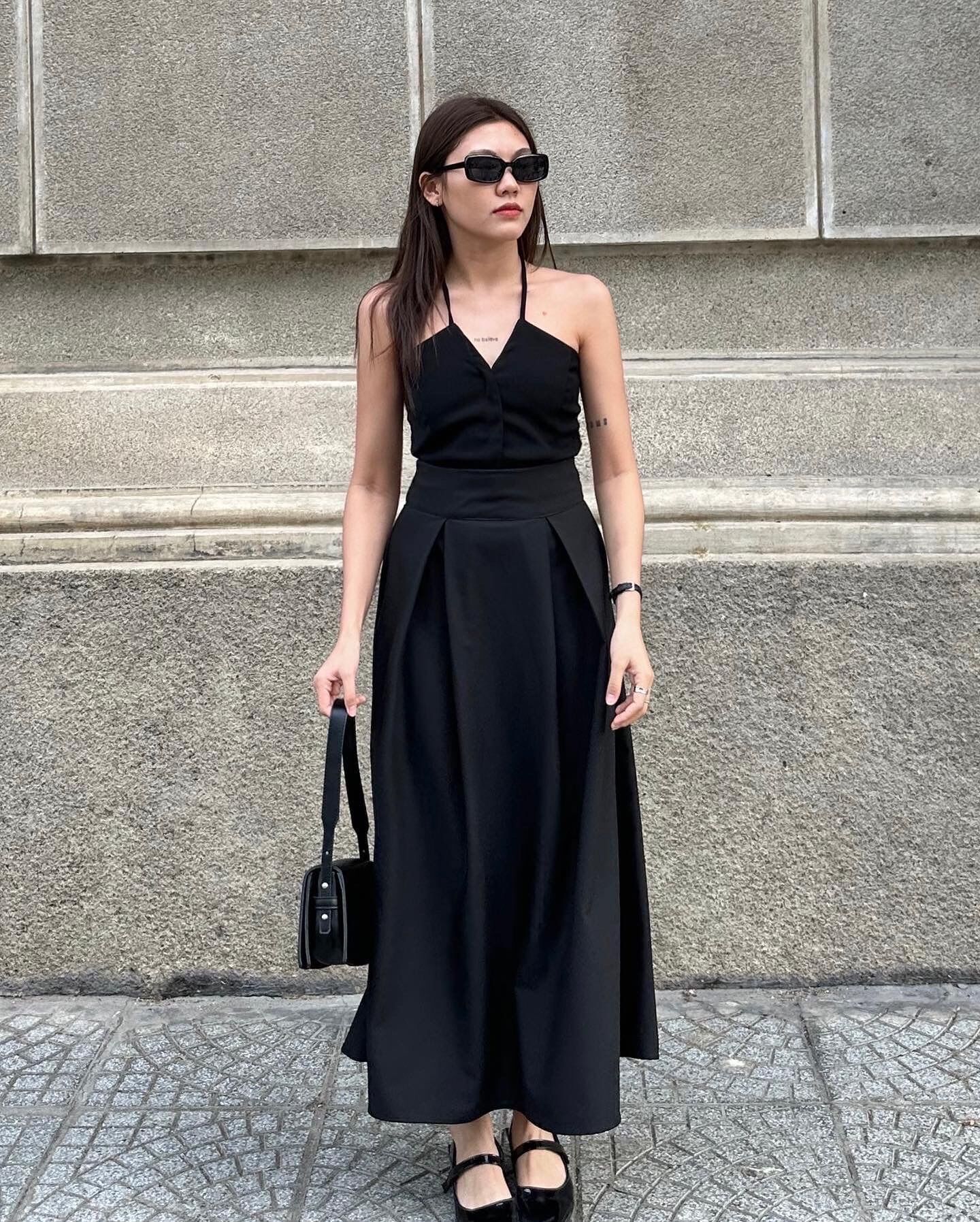 Chân váy dài xoè xếp ly đen - 𝐋𝐢𝐧 𝐒𝐤𝐢𝐫𝐭