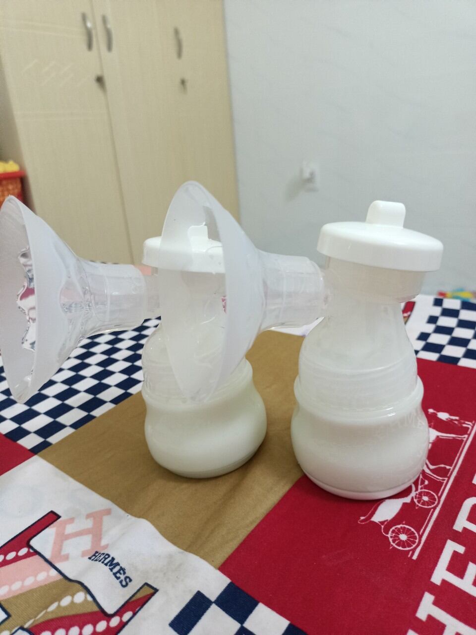[HCM]Máy Hút Sữa Điện Đôi FELIX PLUS Bảo Hành 12 Tháng ( CÓ PIN TÍCH ĐIỆN)