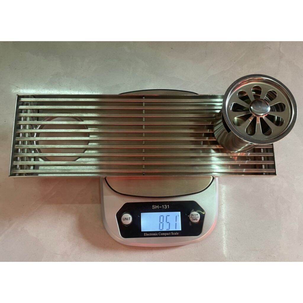 Ga thoát sàn, phễu thoát nước inox 304. loại dài 60 cm x 10 cm và 30 cm x 10 cm thoát lệch.