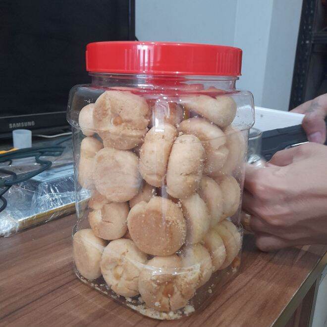 BÁNH ĂN VẶT TUỔI THƠ: QUẾ MÈ, SÂM PANH, HẠNH NHÂN, TAY CÙI...