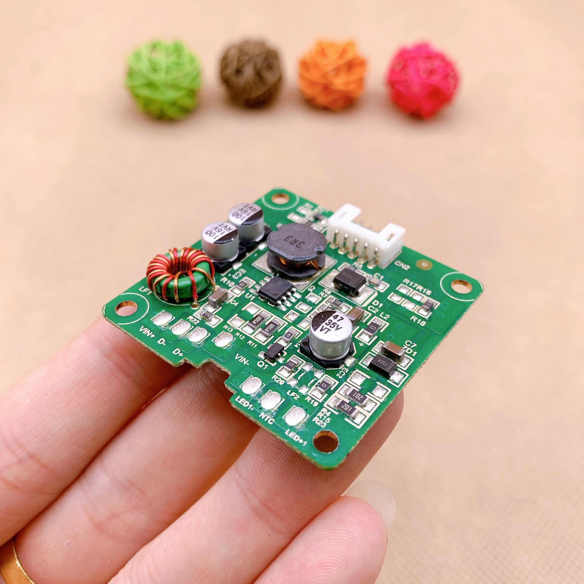 Mạch tăng áp DC 3.7V - 5V lên 9V (mod lại để lên 12V)