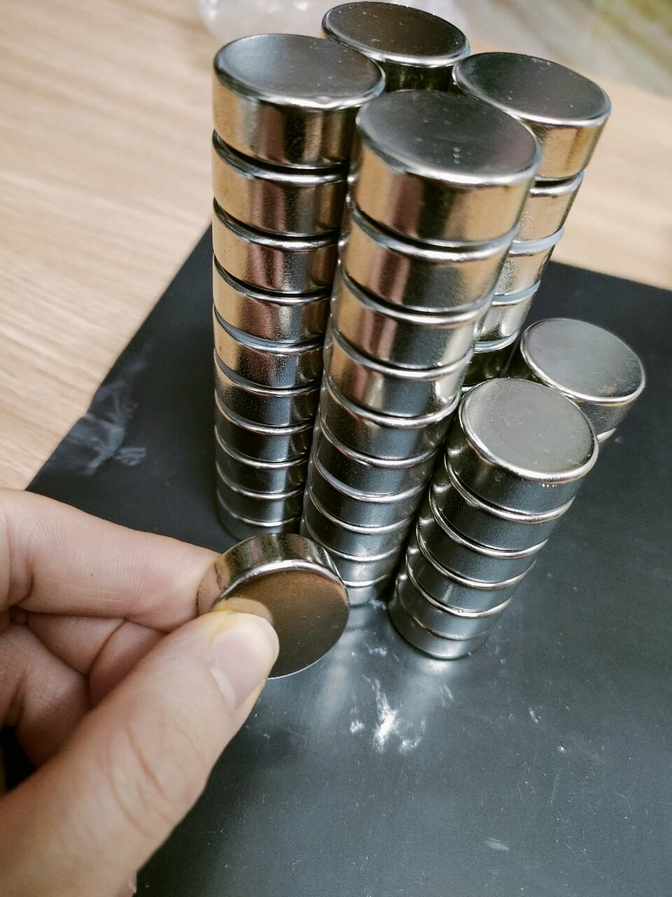 Nam châm viên 25x10mm lực hút siêu mạnh