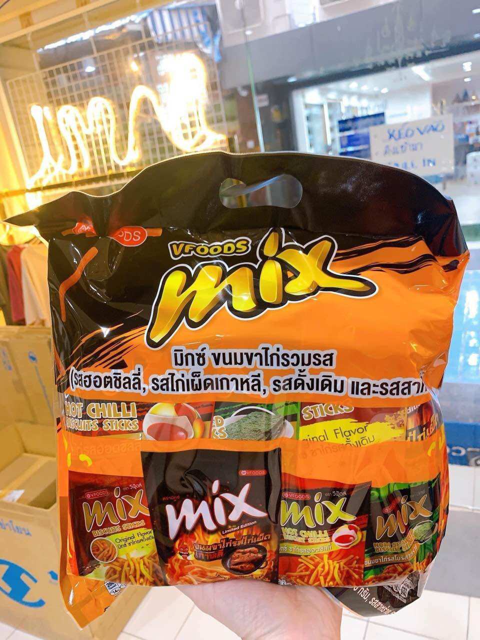 Túi 8 gói snack que bim bim Mix thái lan