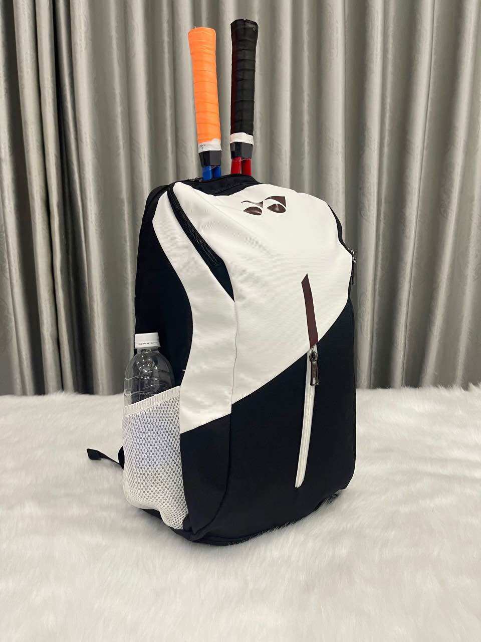 Balo cầu lông yonex 109u, balo tennis chống thấm nước