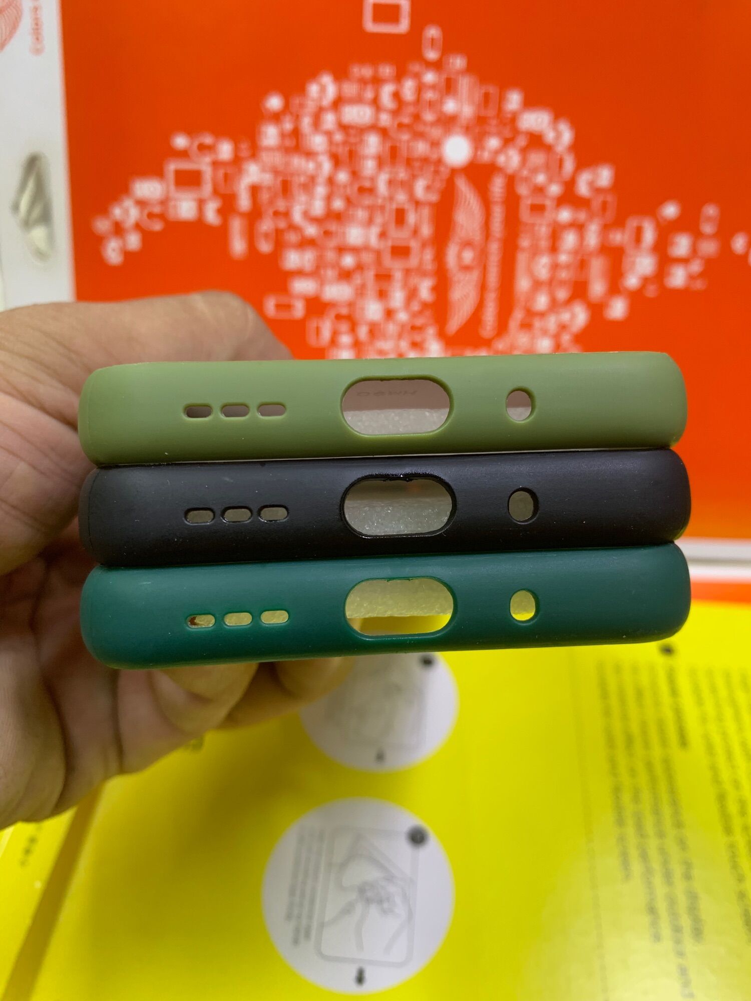 Ốp lưng Xiaomi Redmi 9C viền dẻo lưng nhám mờ