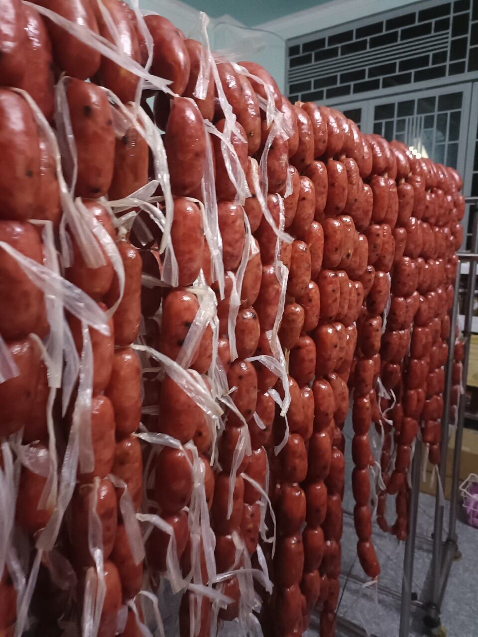 ComBo 10Kg Lạp Xưởng Tươi