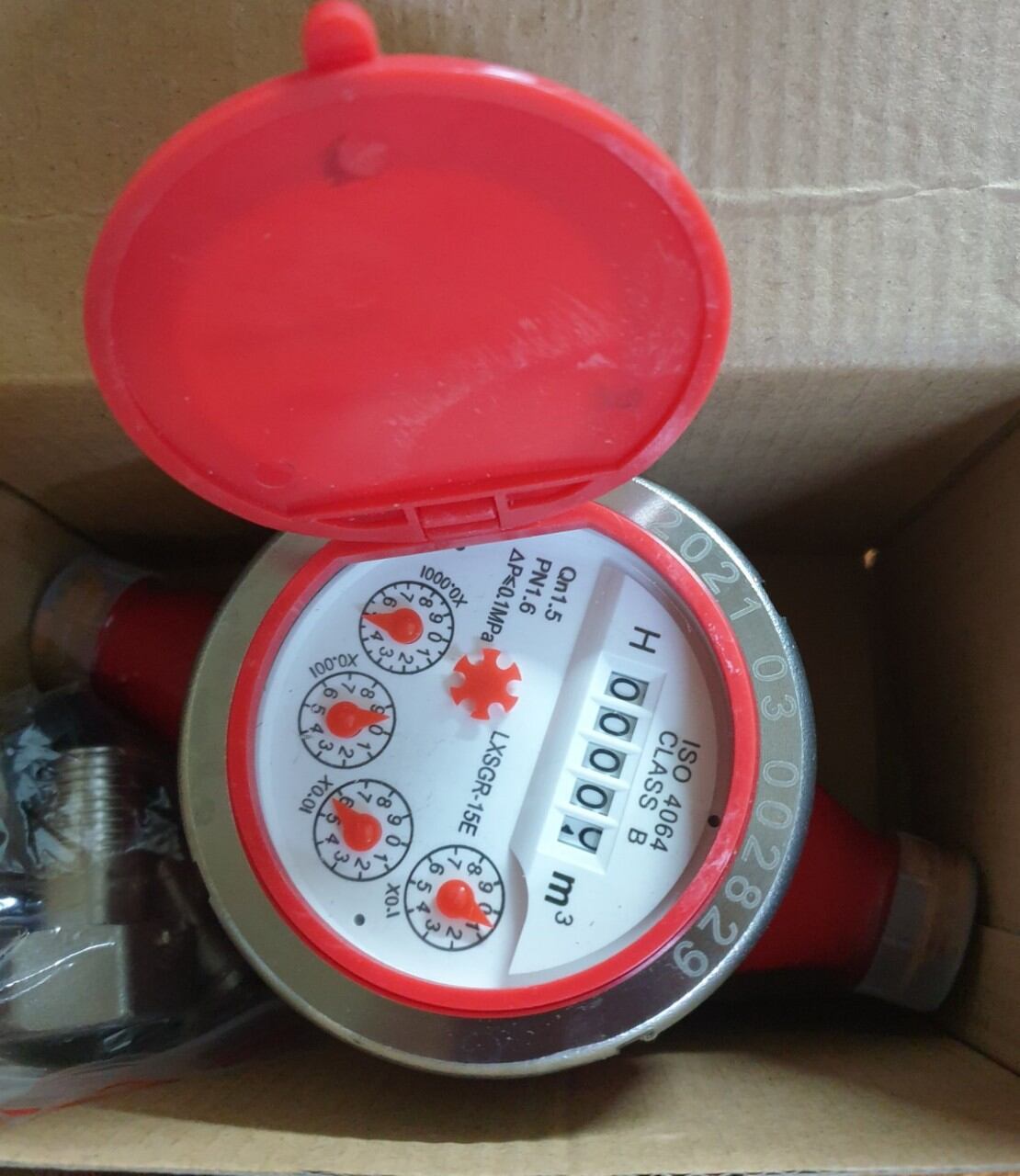 Giá đồng hồ đo lưu lượng lượng nước nóng DN15 cho căn hộ ,nhà trọ chuẩn chất lượng