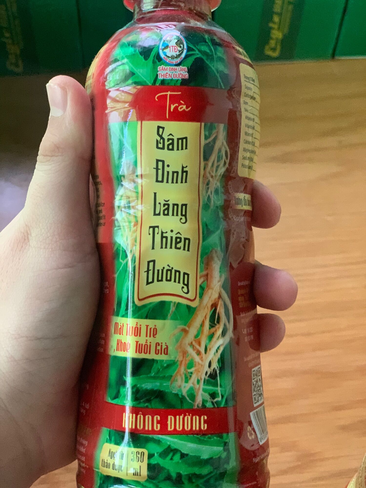 1 Thùng Sâm Đinh Lăng Thiên Đường 24 chai/350ml