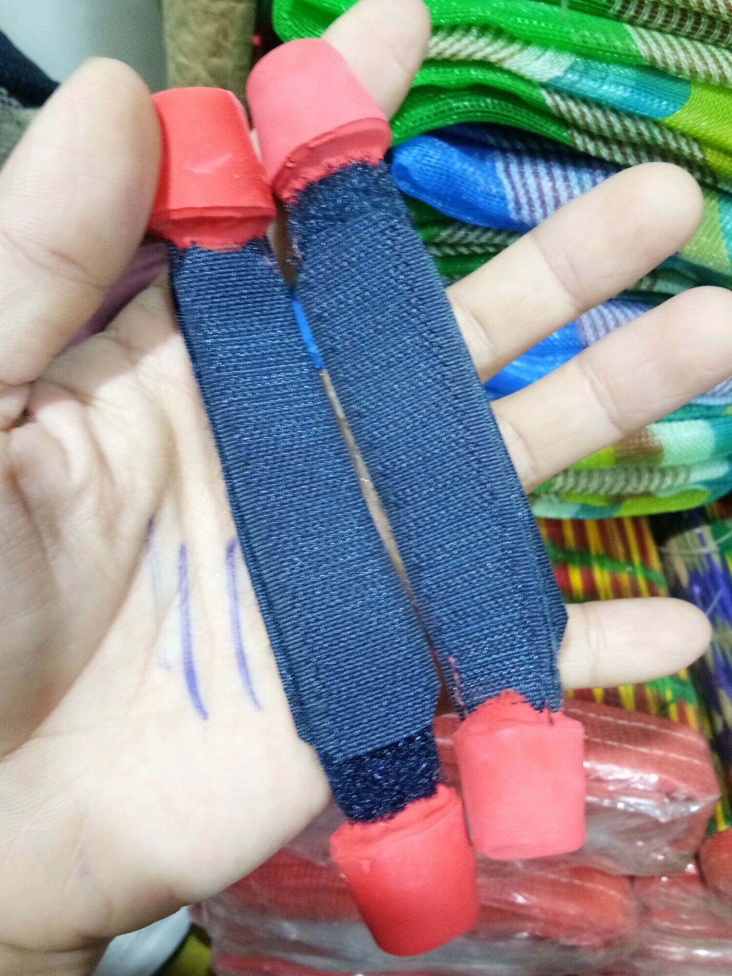 Đồ bịt cựa gà