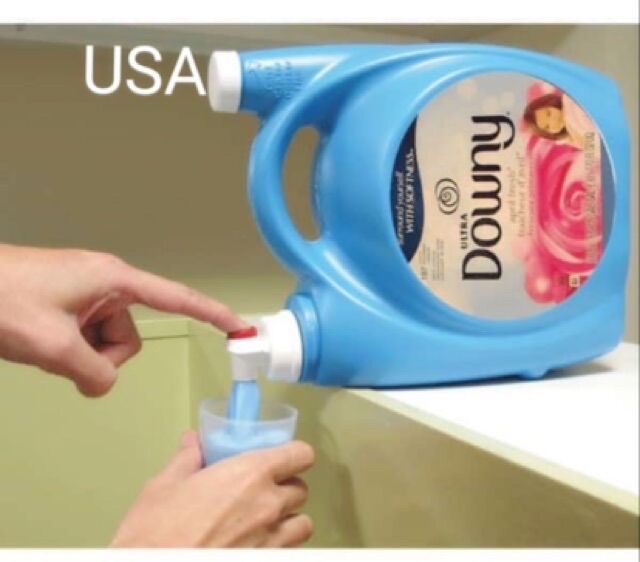 Nước xả vải Downy 5.03l Mỹ