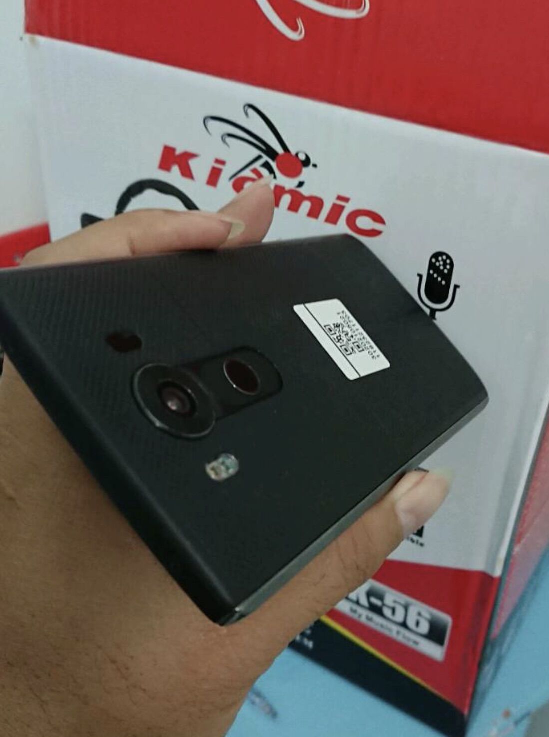 Điện thoại lg v10 ram 4g/64g chính hãng, cày pubg/free/liên quân chất