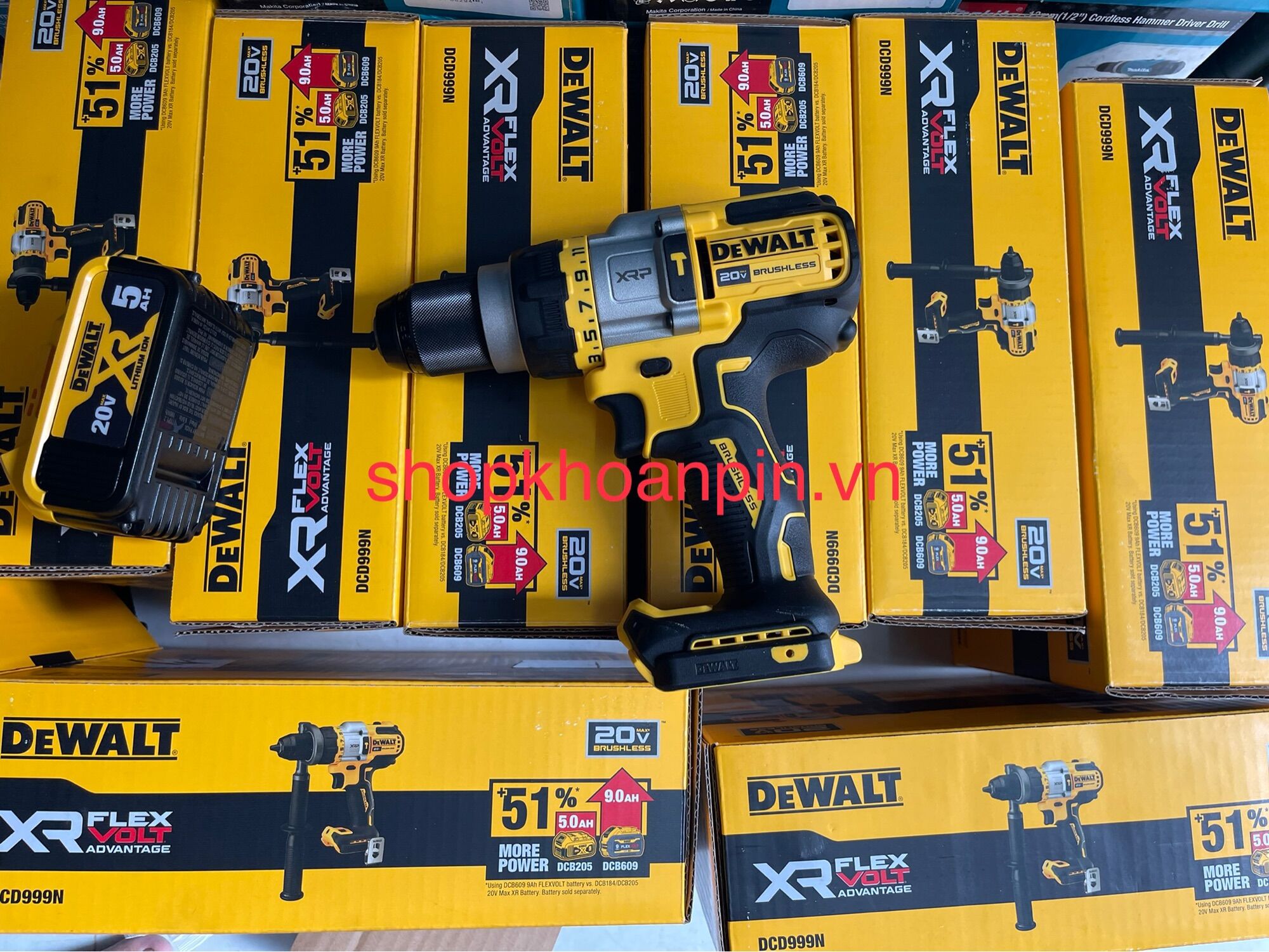 Máy khoan pin Dewalt DCD999N ( bảo hành 3 năm tại hãng)